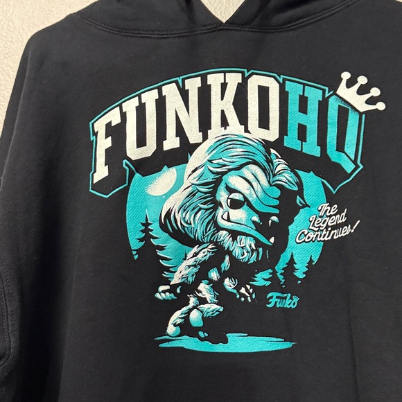 Funko HQ Sasquatch Hoodie - Picture 3 of 10